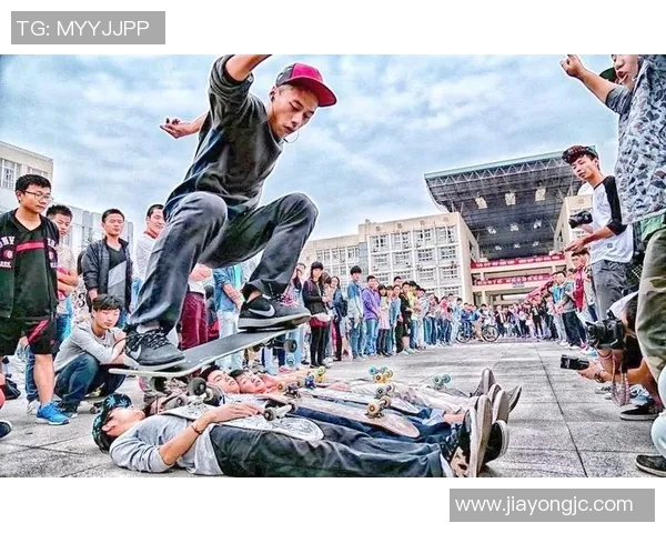 杭州滑板队的蜕变与成长极限运动联赛的精彩瞬间与未来展望